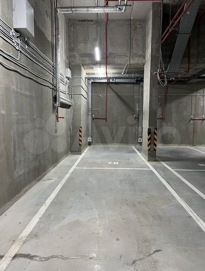 Машиноместо, 28 м²