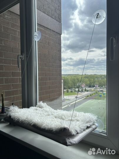 Гамак для кошек на окно