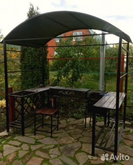 Мангал кованый с крышей