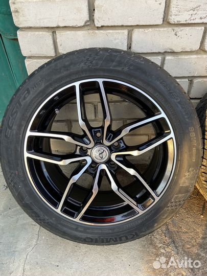 Шины диски и колеса на 17 toyota
