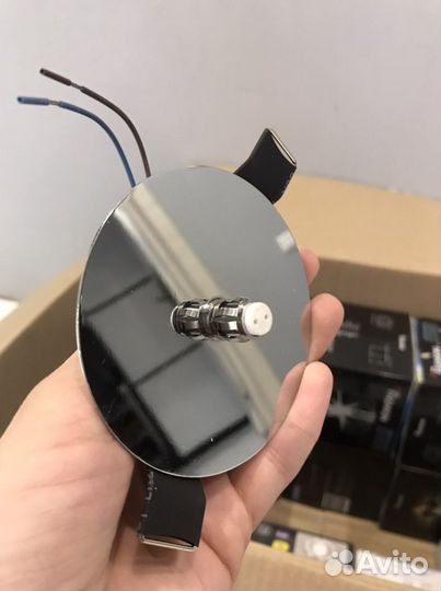 Светильник потолочный встраиваемый