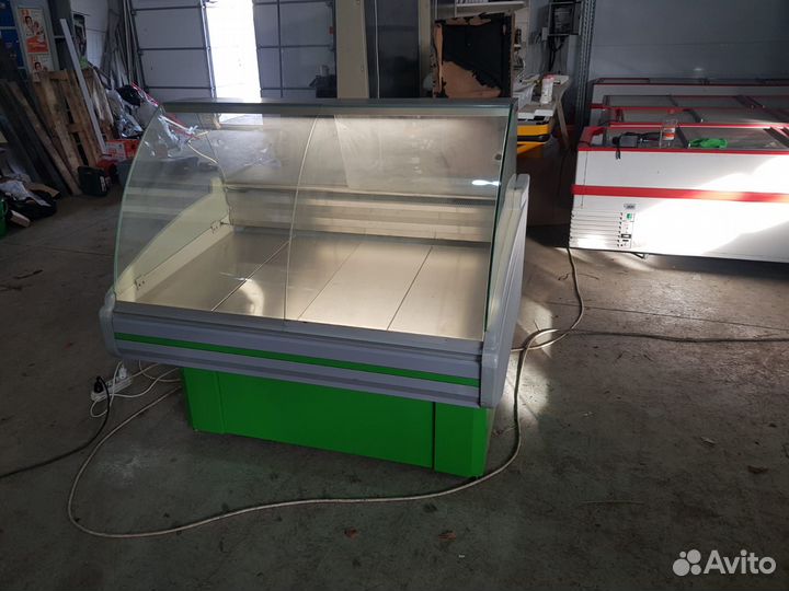 Холодильная витрина