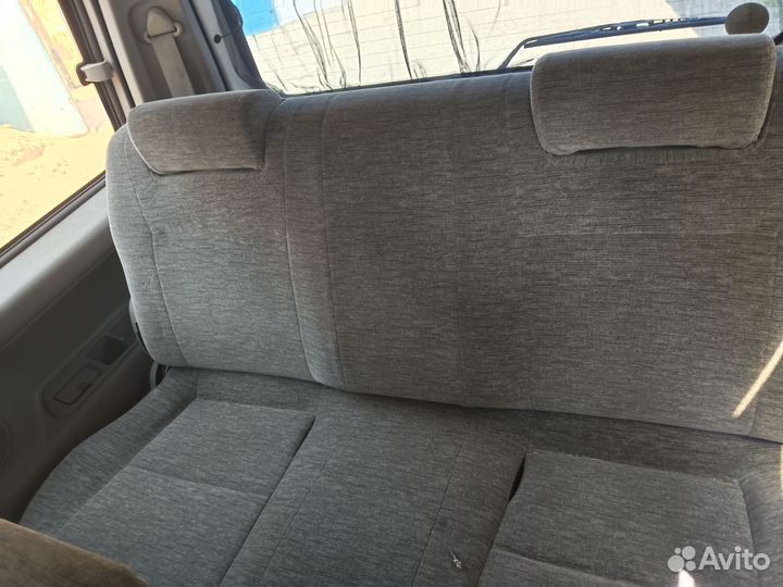 Mazda Bongo Friendee 2.0 AT, 2003, 263 015 км