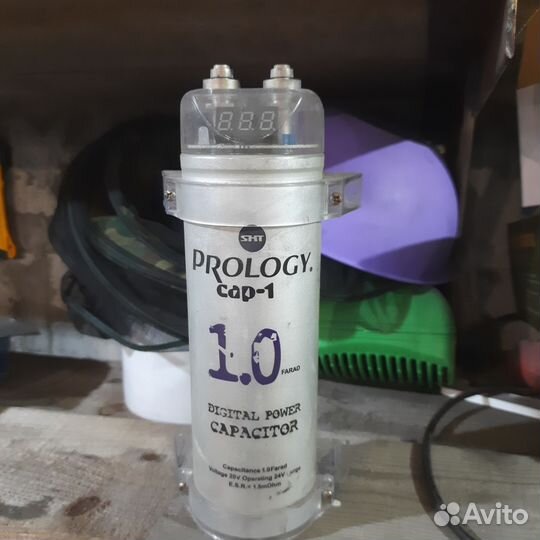 Конденсатор 1 фарад