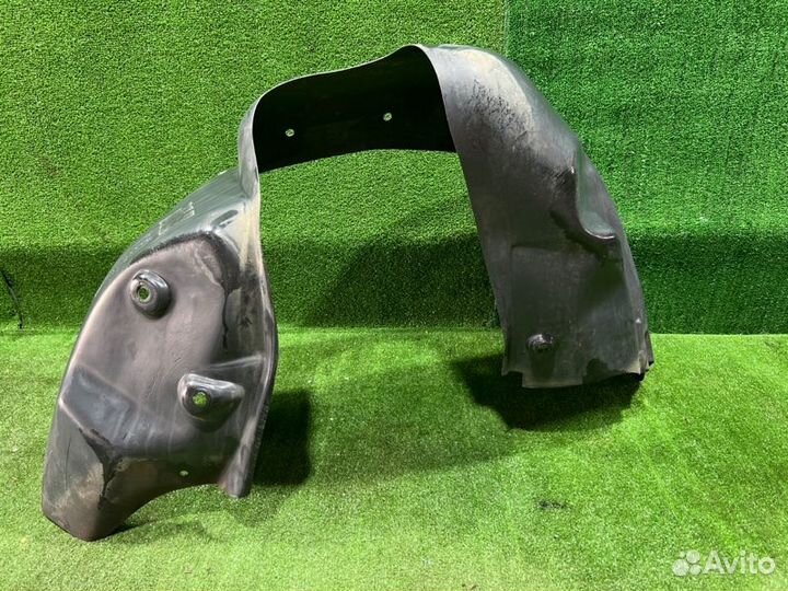 Подкрылок задний левый Renault Duster кроссовер