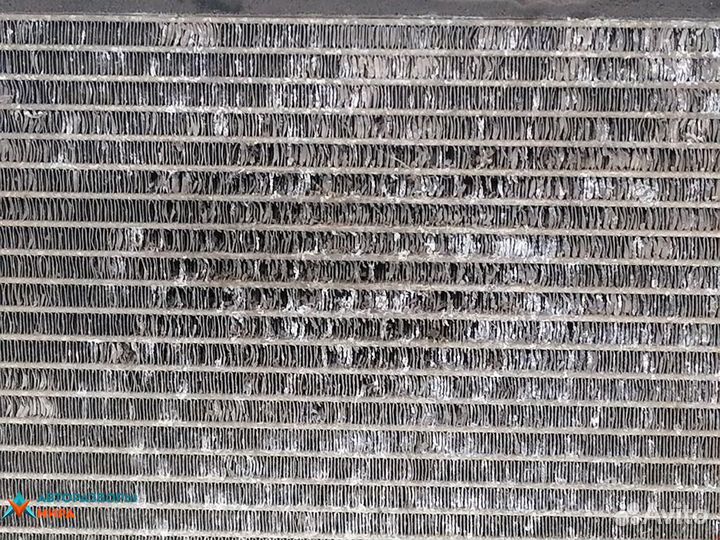 Радиатор кондиционера Volvo C30 рест. 2010