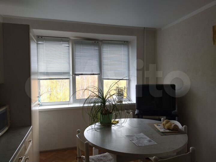 2-к. квартира, 58 м², 6/7 эт.