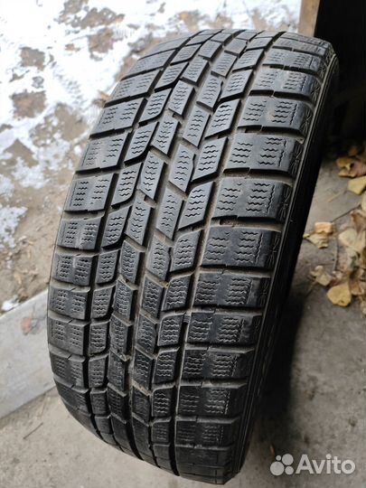Goodyear Ice Navi 6 215/45 R17
