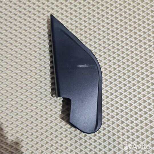 Накладка передней левой двери Nissan Qashqai J10