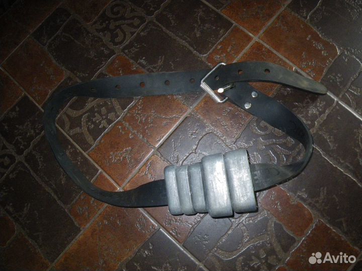 Мужской гидрокостюм,боты,ласты,маска,пояс.новые