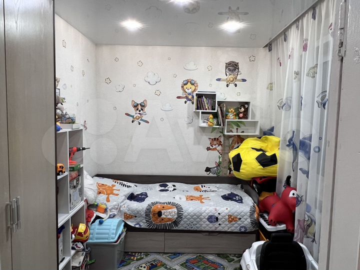 3-к. квартира, 48 м², 1/5 эт.