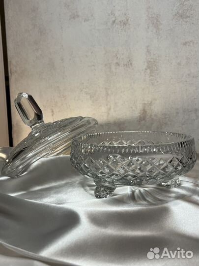 Винтажная конфетница