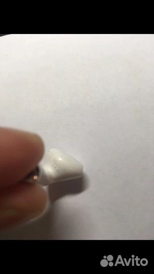 Apple airpods левый наушник