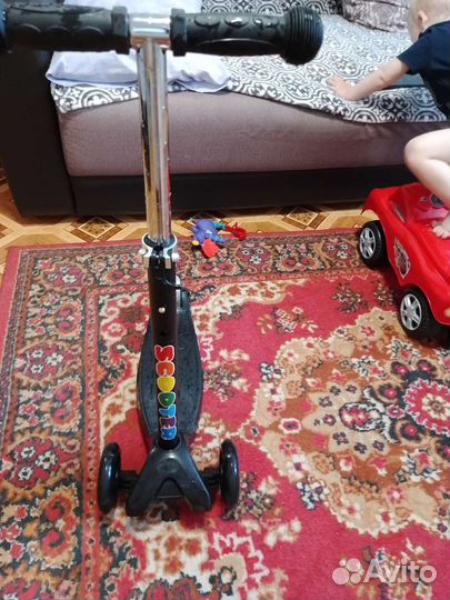 Самокат детский трехколесный