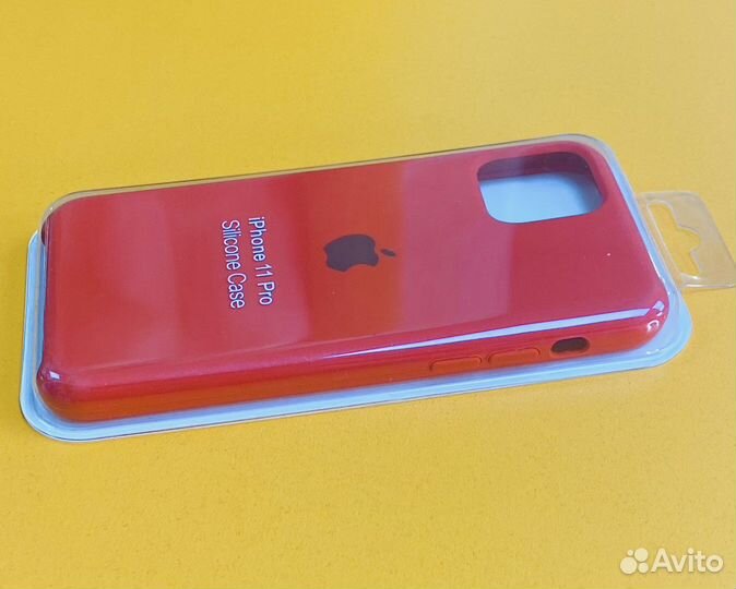 Чехол на iPhone 11 pro красный
