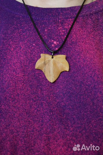 Украшения из дерева