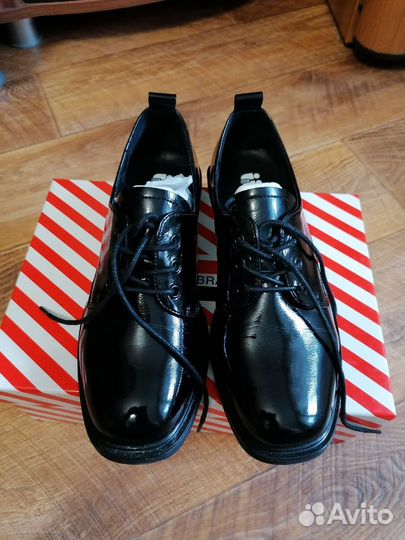 Ботинки женские