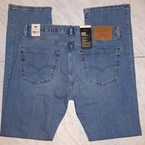 Джинсы Levis