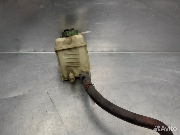 Бачок гидроусилителя Vw Touareg 2002-201
