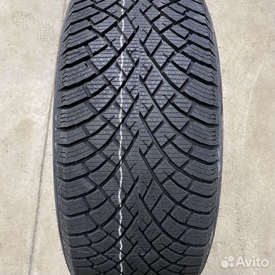 Nokian Tyres Hakkapeliitta R5 225/60 R16 R