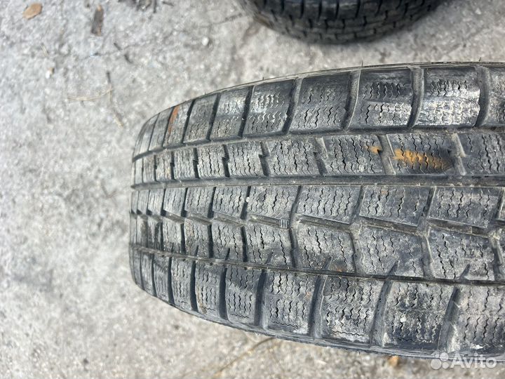 Dunlop Winter Maxx 215/60 R17