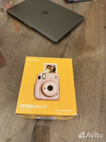 Fujifilm instax mini 11 оригинал new из Финляндии