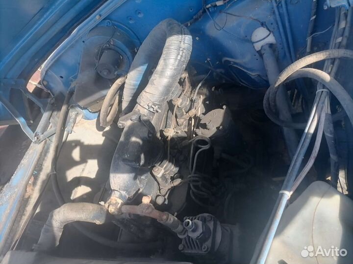 Двигатель ммз д240 с кпп ЗИЛ