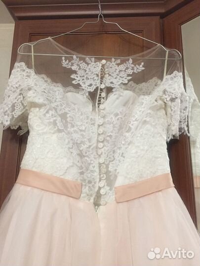 Платье свадебное 46 размер