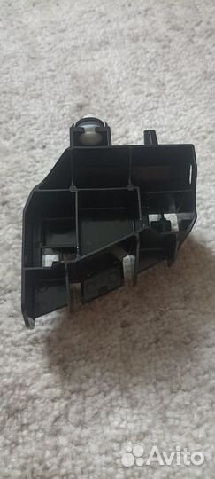 Кронштейн бампера L. Prado 150 52563-60060