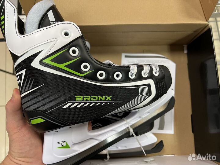 Коньки хоккейные bronx