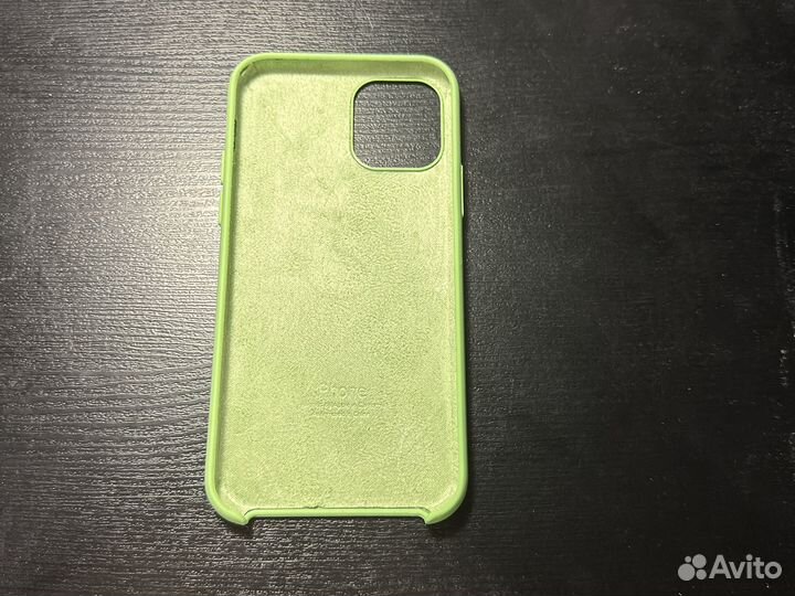 Салатовый чехол на 11 iPhone