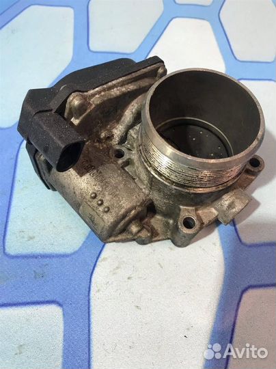 Дроссельная заслонка 06F133062Q