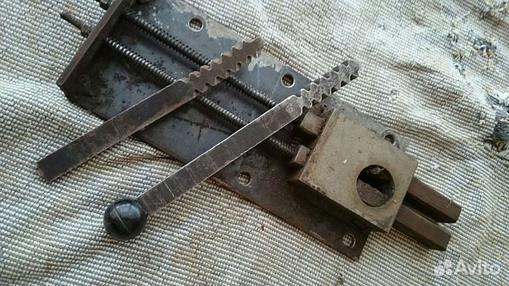 Замок гаражный