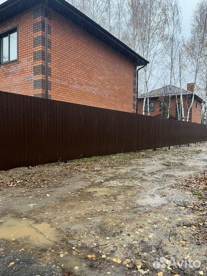 Заборы из профнастила