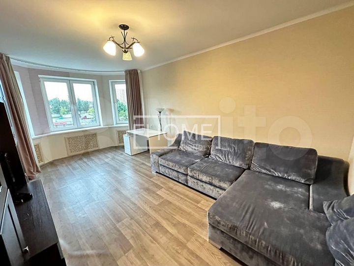 2-к. квартира, 60,5 м², 2/12 эт.