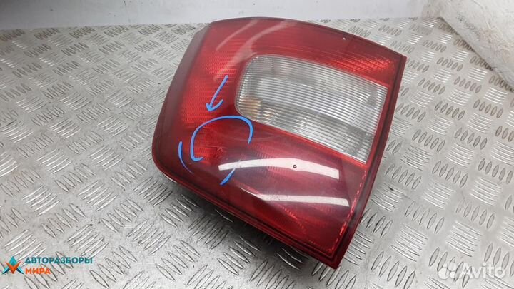 Фонарь задний правый Skoda Octavia 2 (A5) 2009
