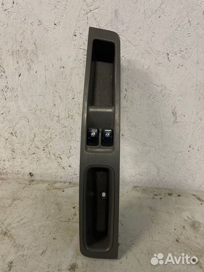 Накладка кнопок стеклоподъемника Chevrolet Lacetti