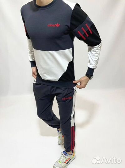 Спортивные костюмы Adidas