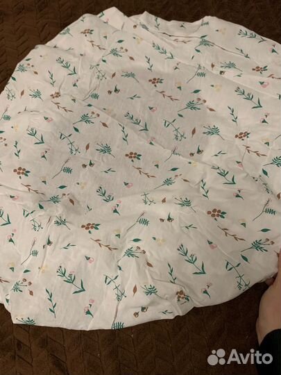 Простынь на резинке для круглого матраса новая