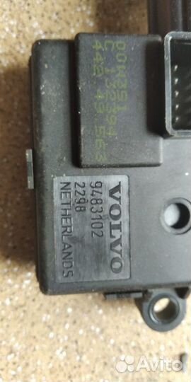 Блок управления люком Вольво S 80 I