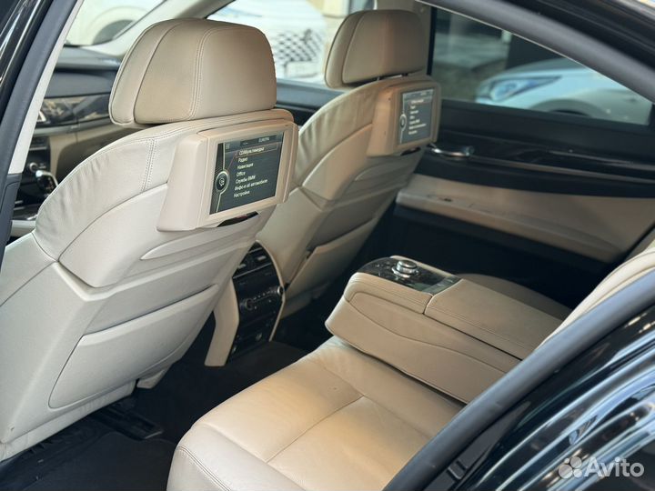 BMW 7 серия 4.4 AT, 2011, 281 541 км