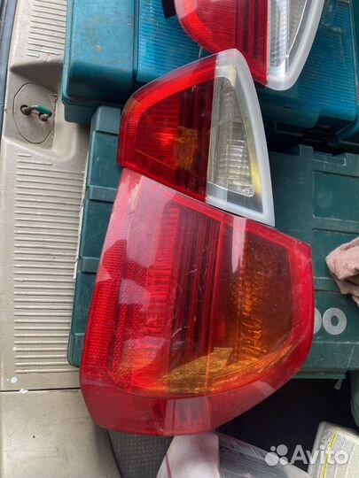 Фонари задние BMW E90