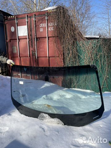 Стекло лобовое honda ridgeline 05-14