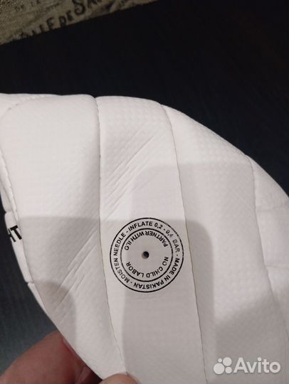 Мячь волейбольный