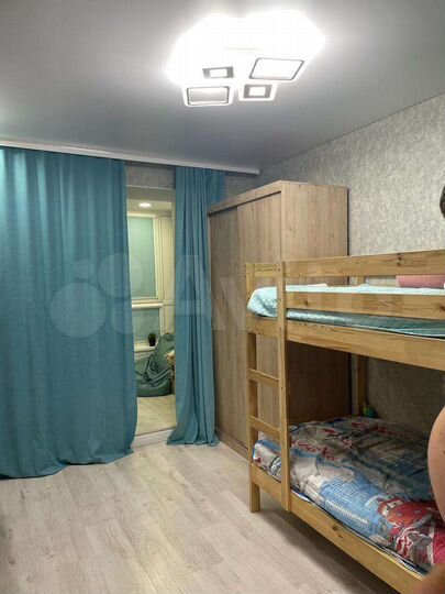 2-к. квартира, 40 м², 2/10 эт.