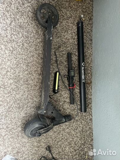 Электросамокат iconbit