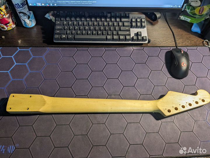 Гриф от электрогитары SX