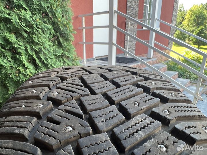 Continental IceContact 2 SUV 235/55 R20