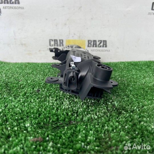 Ручка двери внутренняя задняя левая Audi A4