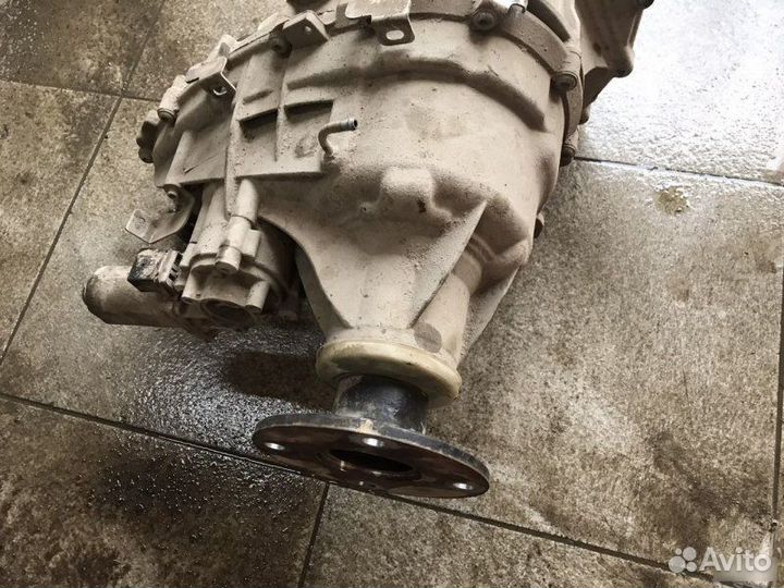 Раздатка Infiniti Qx56